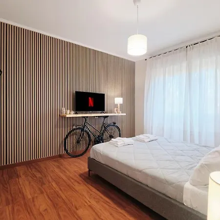 20 Min From The Center Modern With Wi-fi Netflix Rom