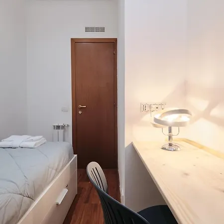 Lejlighed 20 Min From The Center Modern With Wi-fi Netflix